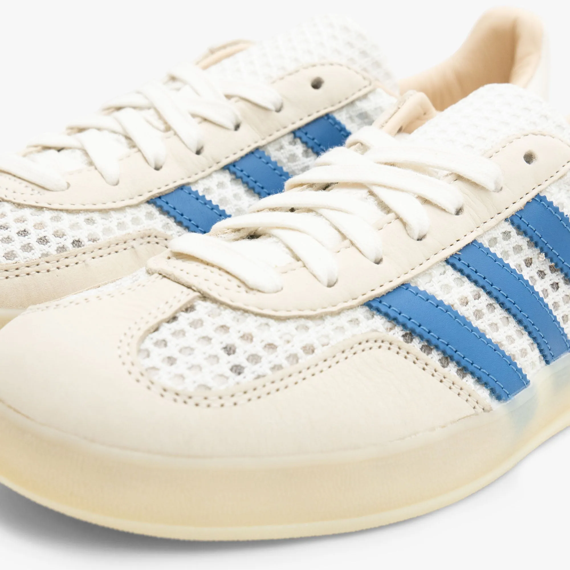 adidas Originals Gazelle Indoor Off White / Focus Blue - W