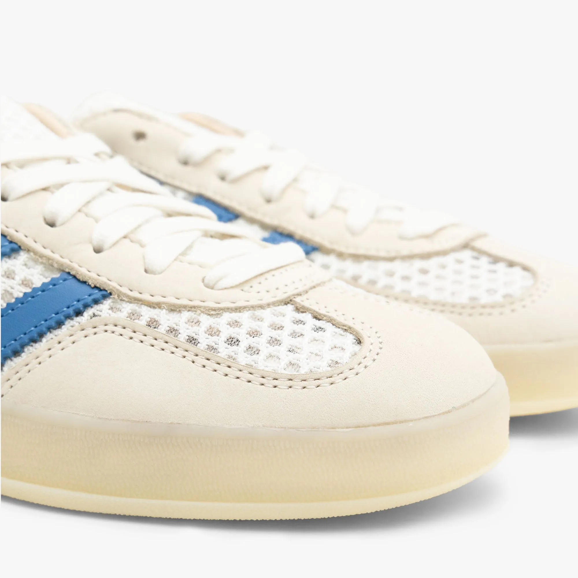 adidas Originals Gazelle Indoor Off White / Focus Blue - W