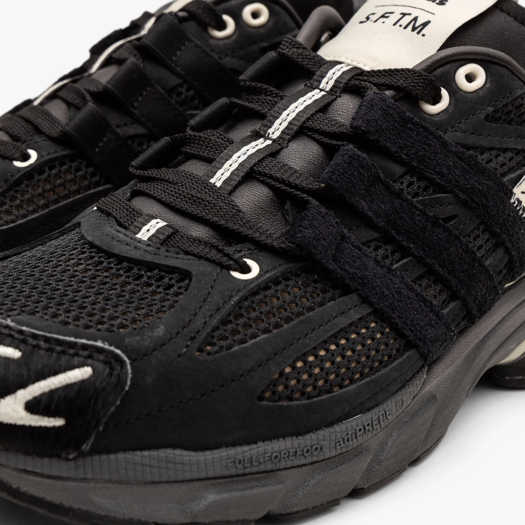 adidas Originals x Song for the Mute Adistar Cushion Core Black / Core Black
