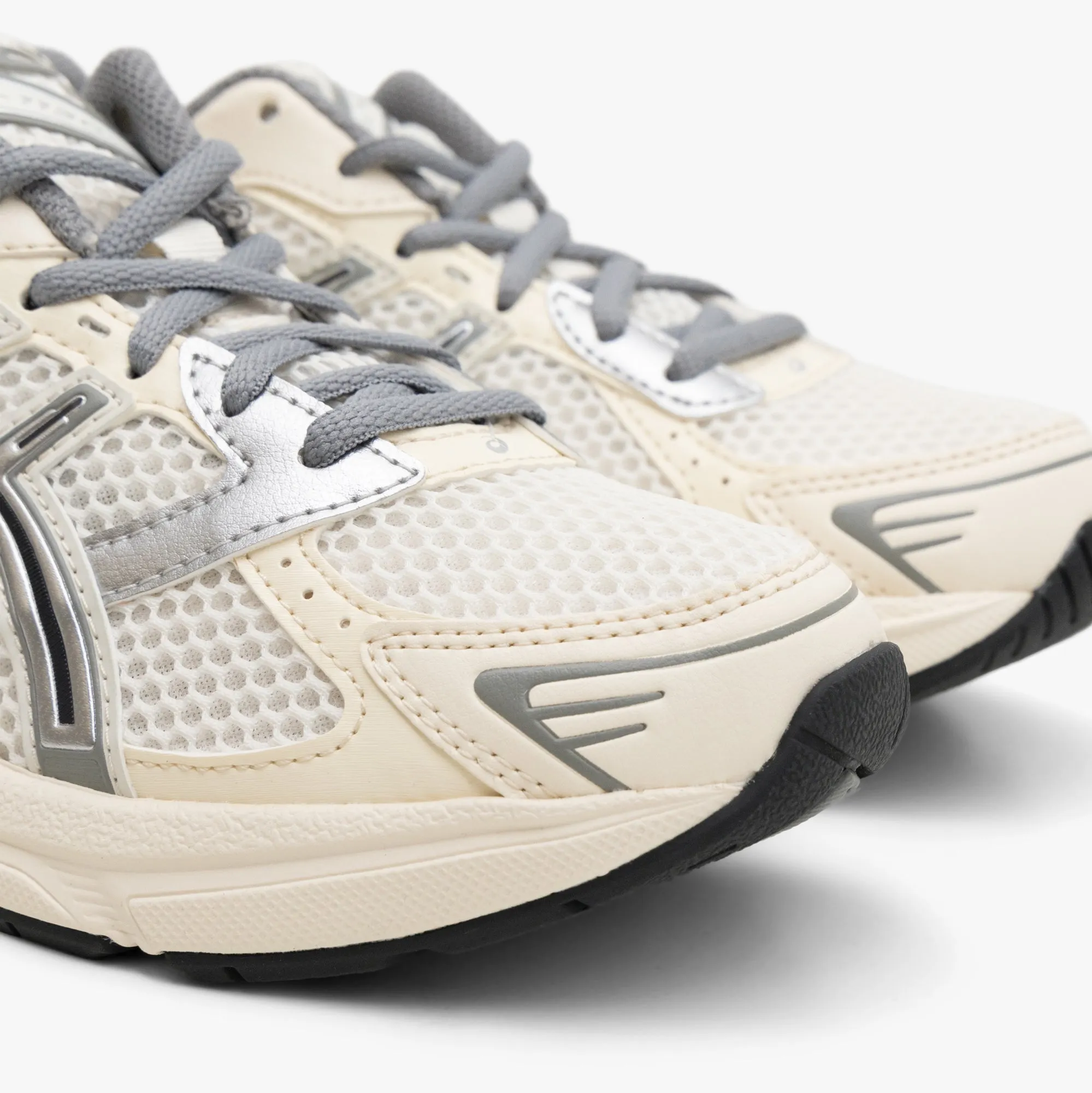 ASICS Women's GEL-1130 Cream / Clay Grey