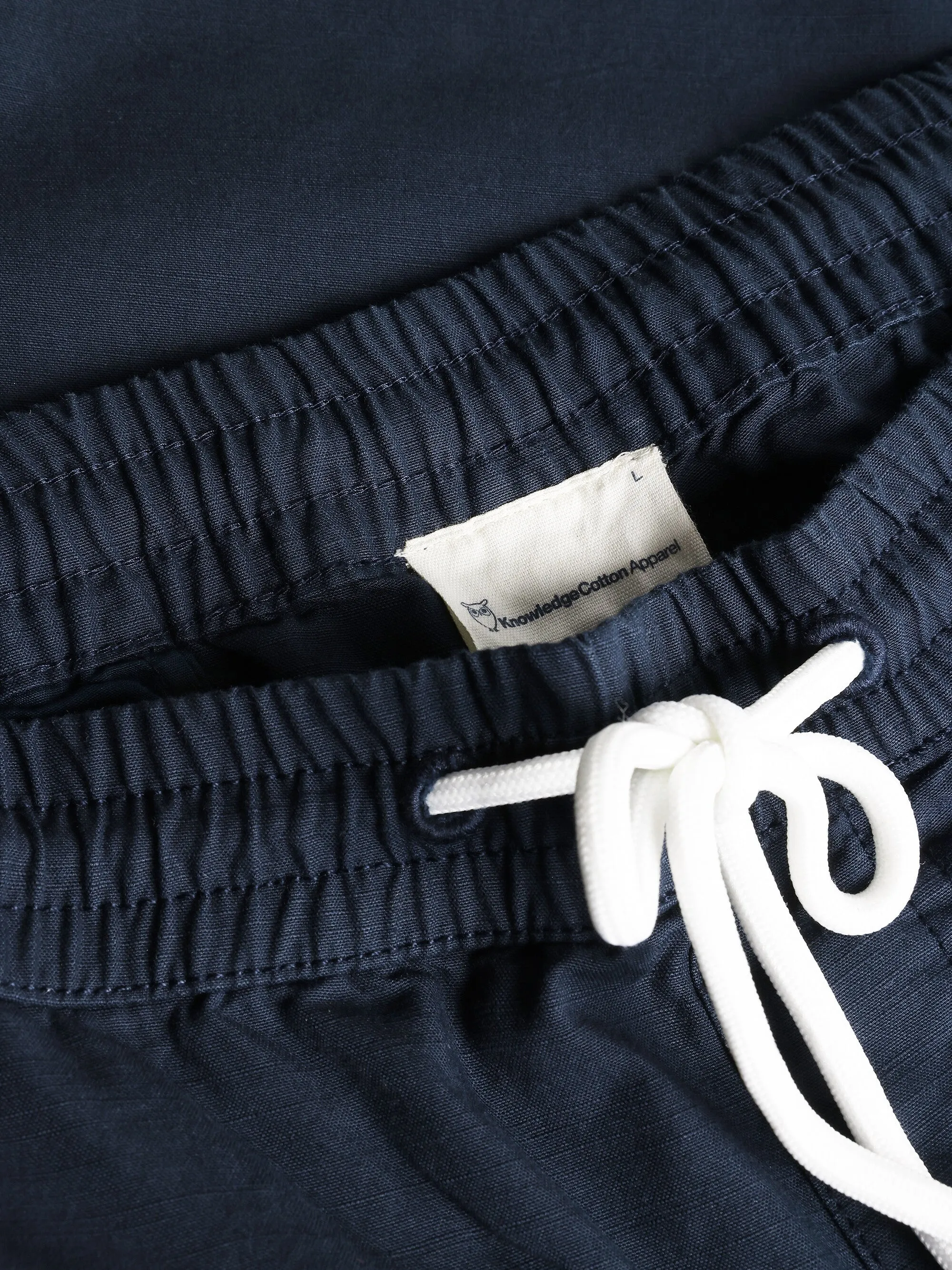 Boardwalk slub shorts with elastic waist - GOTS/Vegan - Total Eclipse Knowledge Cotton