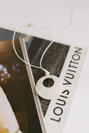 Drifting Necklace