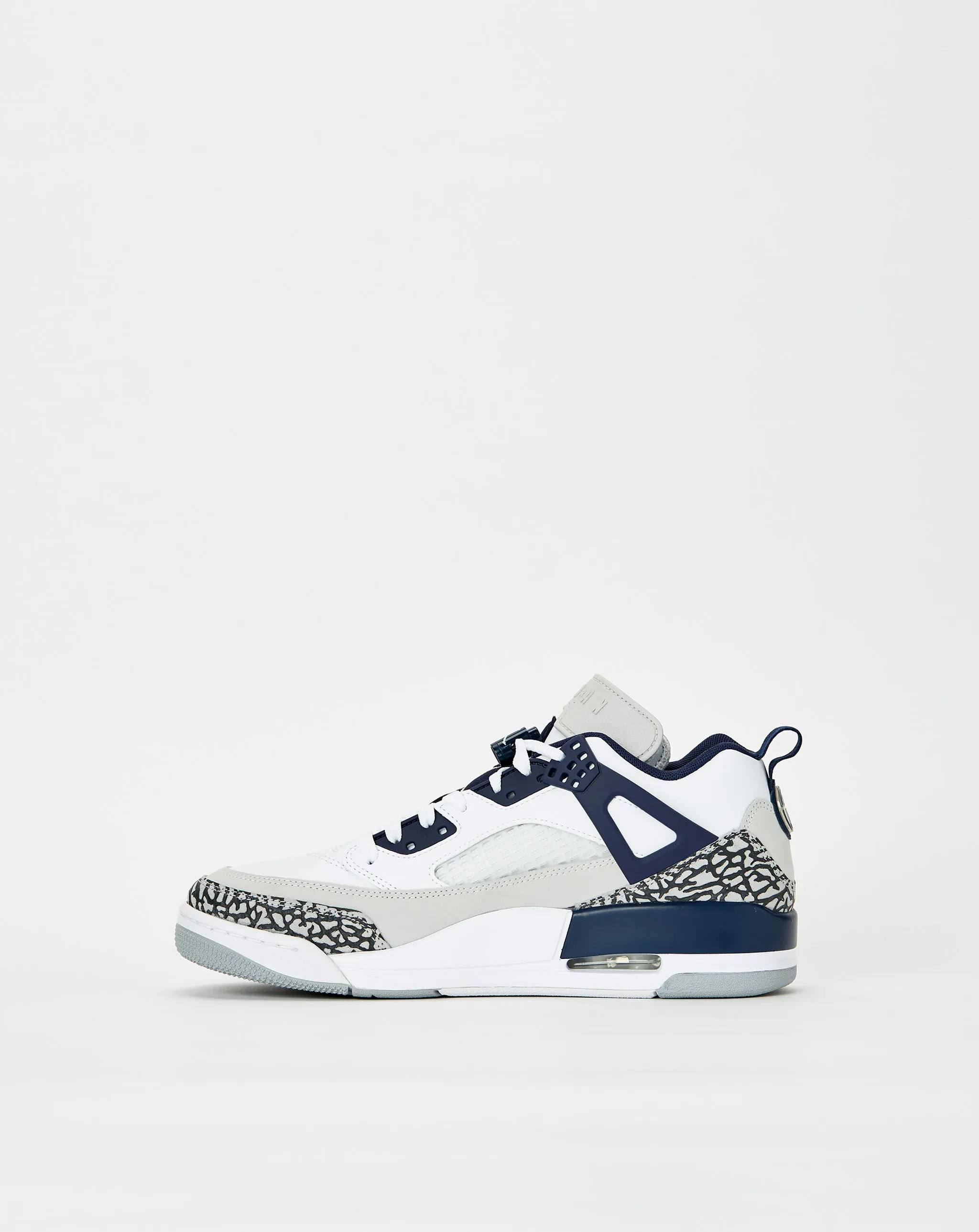 Jordan Spizike Low