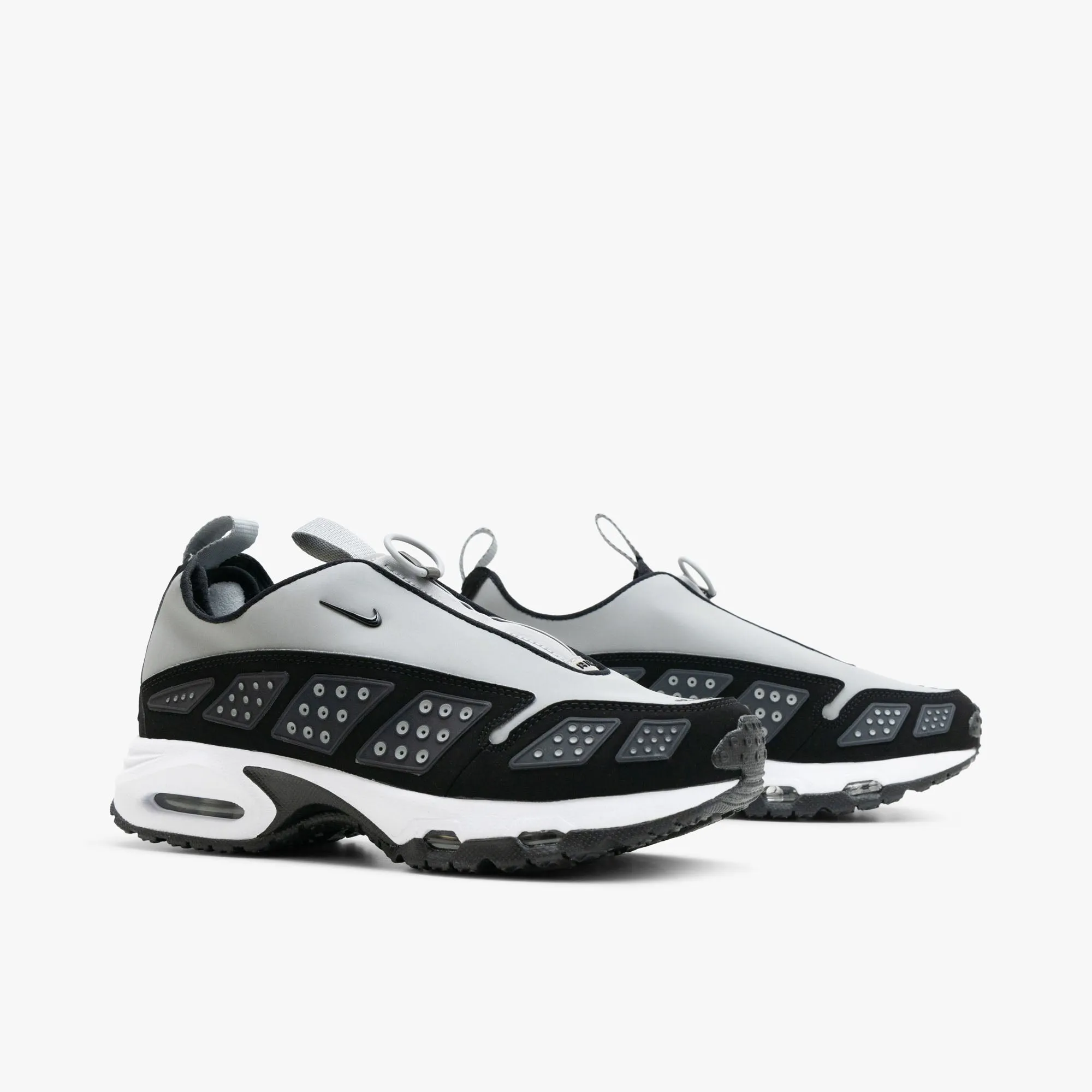Nike Women's Air Max SNDR Silver / Black - White