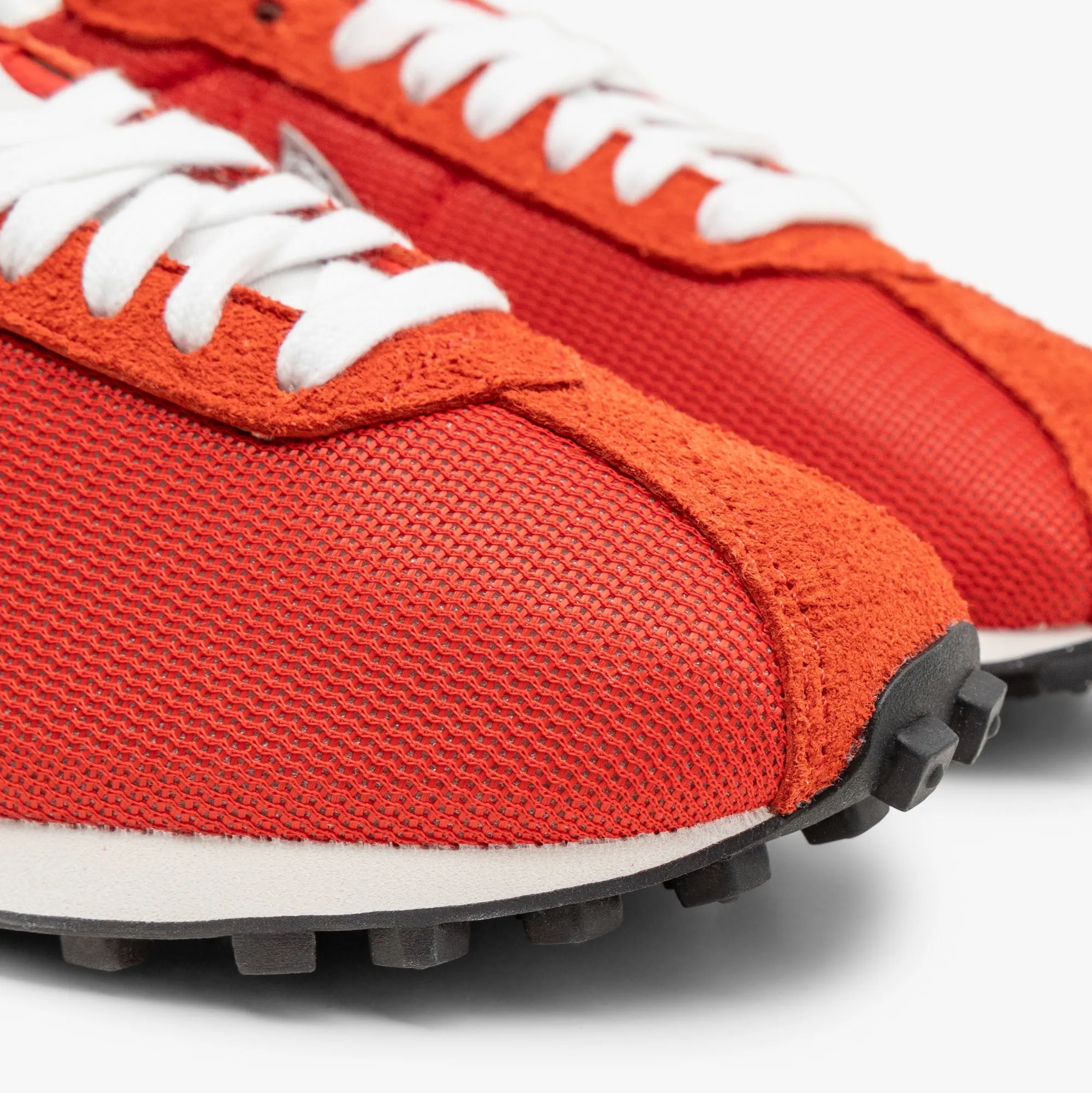 Nike Women's LD-1000 / University Red / Metallic Silver - Sail