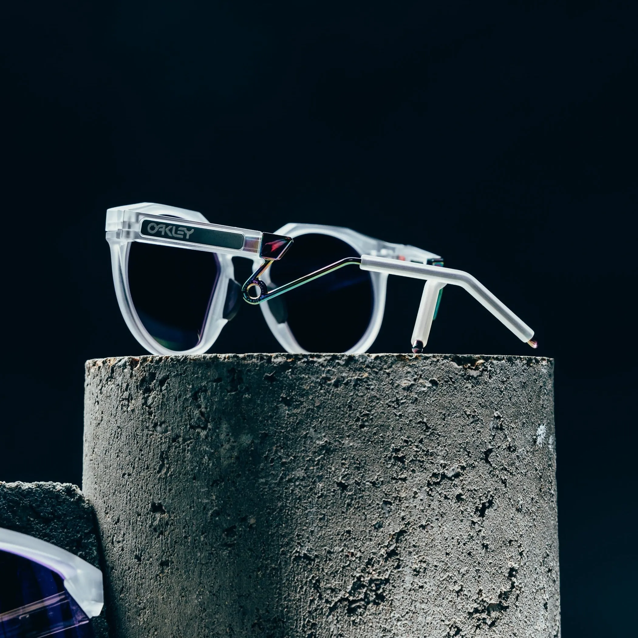 Oakley HSTN Metal - Matte Clear/Prizm Violet
