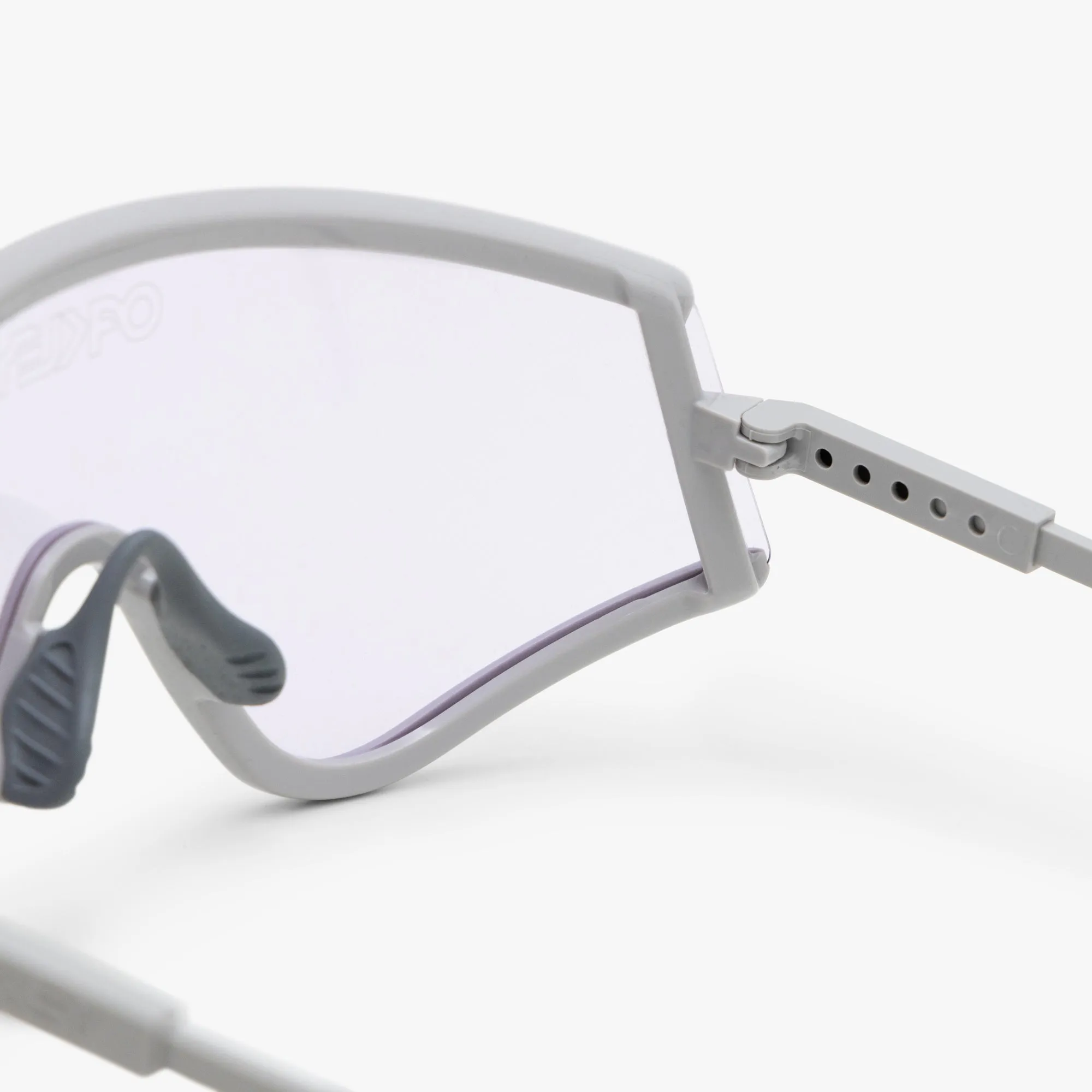 Oakley MUZM Eyeshade Cool Grey / Prizm Low Light