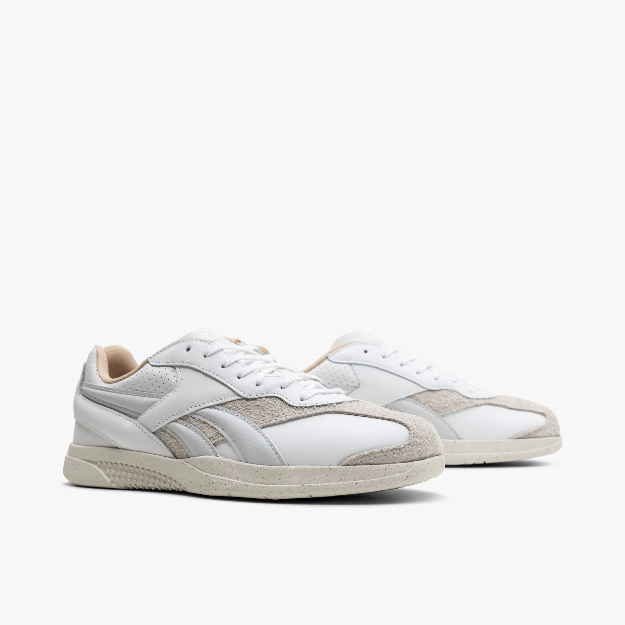 Reebok Hammer Street / White / Chalk - Moon