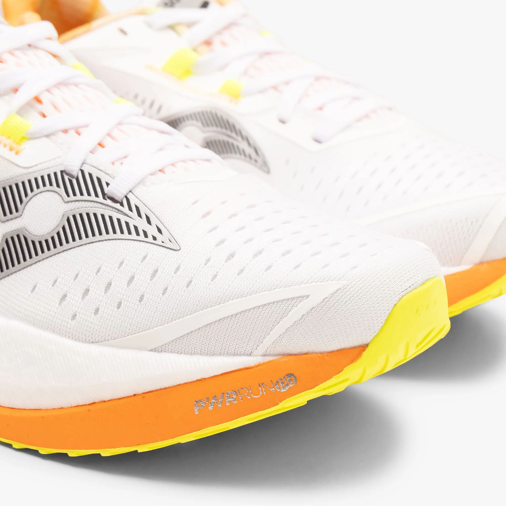 Saucony Endorphin Speed 4 / White / Peel