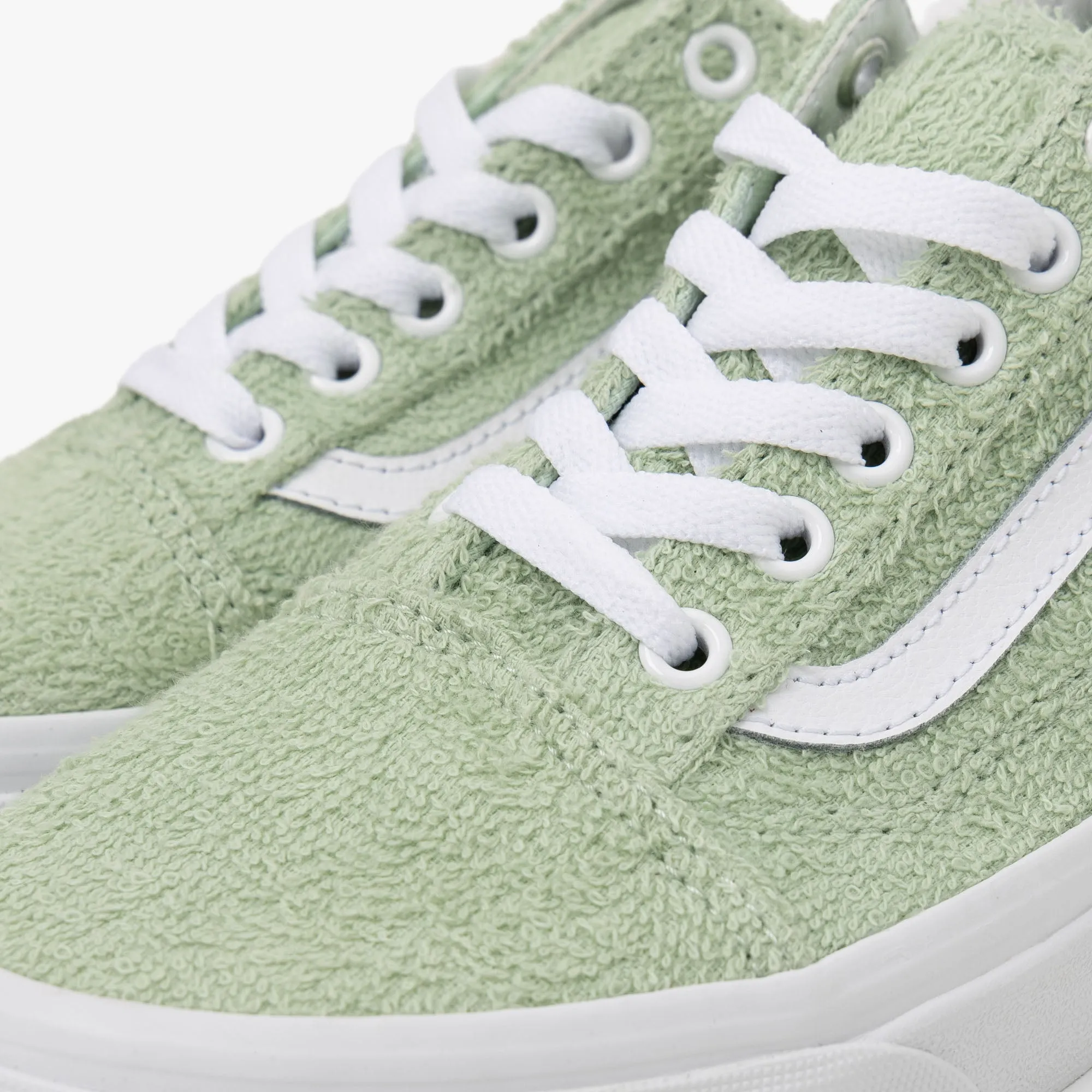 Vans Women's Old Skool Terry Cloth / Spray
