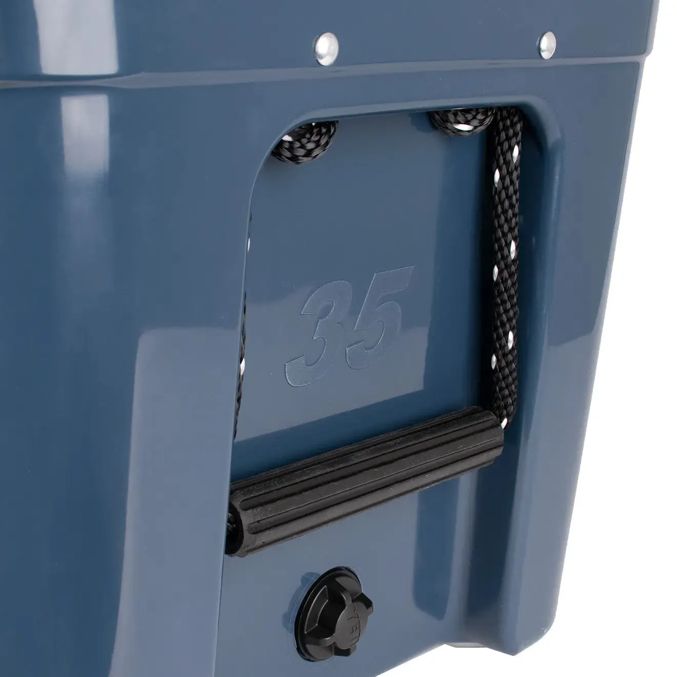 YETI Tundra 35 Cooler Navy